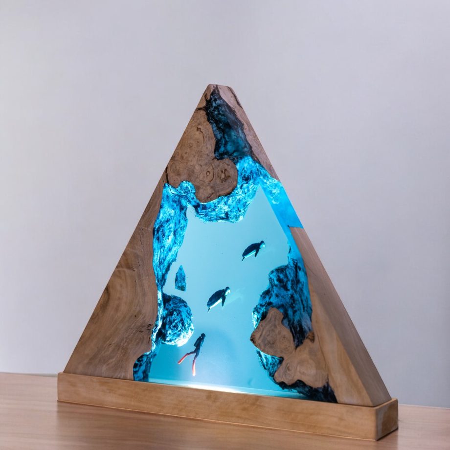 Handmade Ocean Epoxy Resin Lamp | LED Wood Night Light with Sea Turtle & Diver