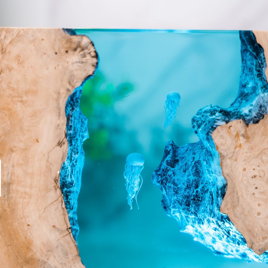 Handmade Ocean Epoxy Resin Lamp | LED Night Light with Divers & Jellyfish Scene