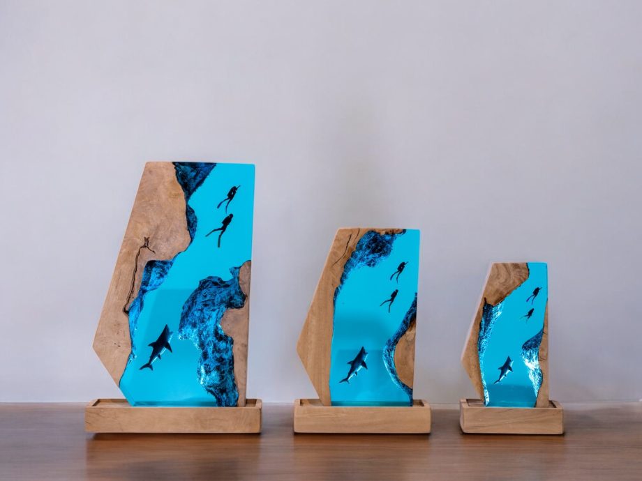 Handmade Ocean Epoxy Resin Lamp | LED Night Light with Shark & Divers Scene