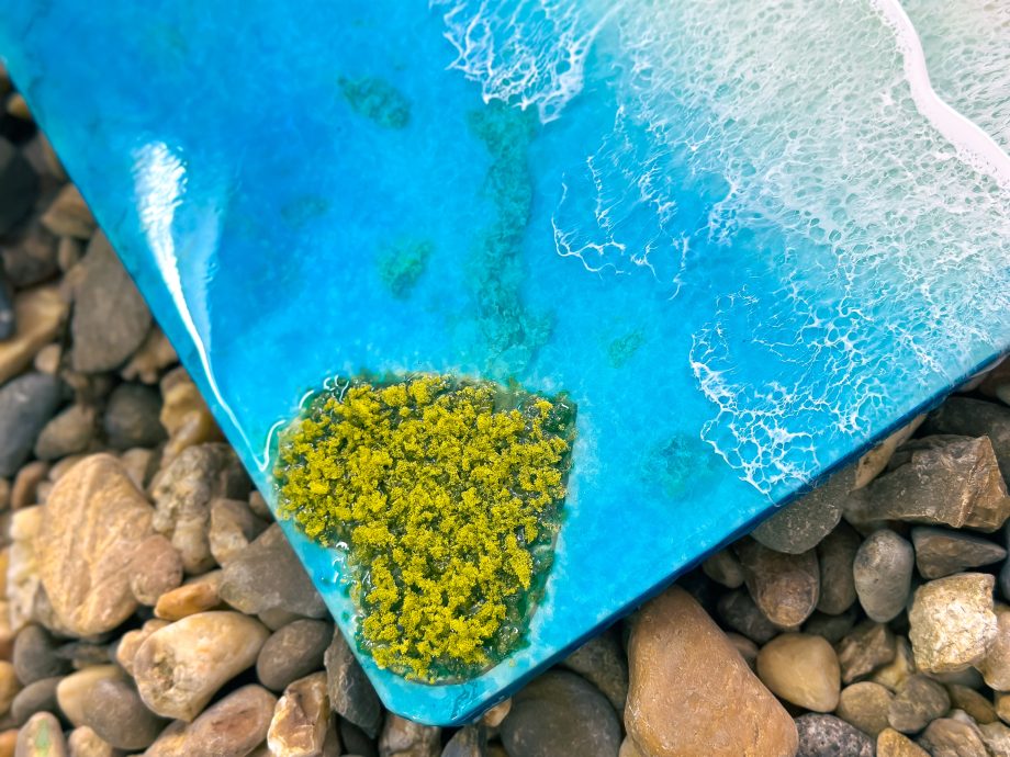 Handcrafted Custom Name 3D Resin Ocean Art – Coastal Beach Vibes with Heart Island