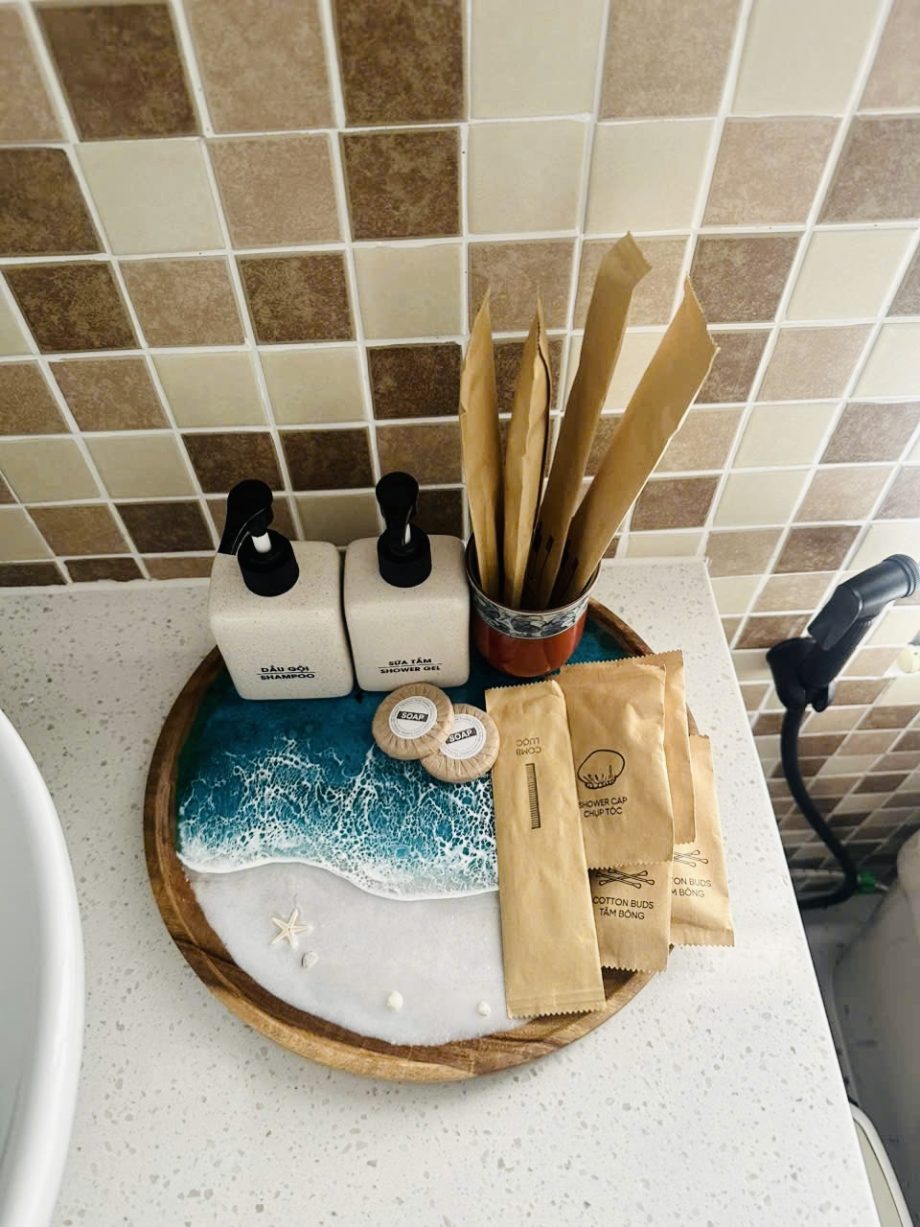 Ocean Resin Round Serving Tray – Handmade Beach Wave Wooden Bathroom Décor